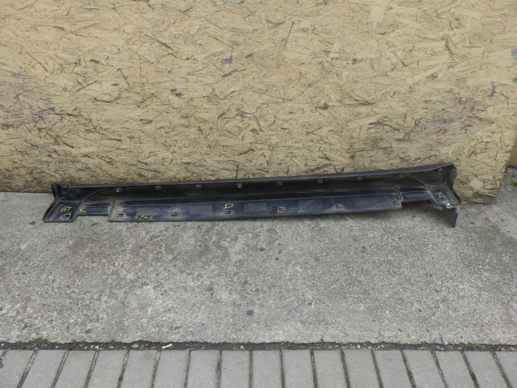 HYUNDAI TUCSON 3 III 15- moulding threshold threshold right