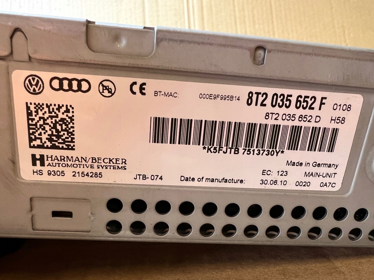 AUDI A4 B8 A5 8T Q5 8R navigation player SD MMI 8T2035652F