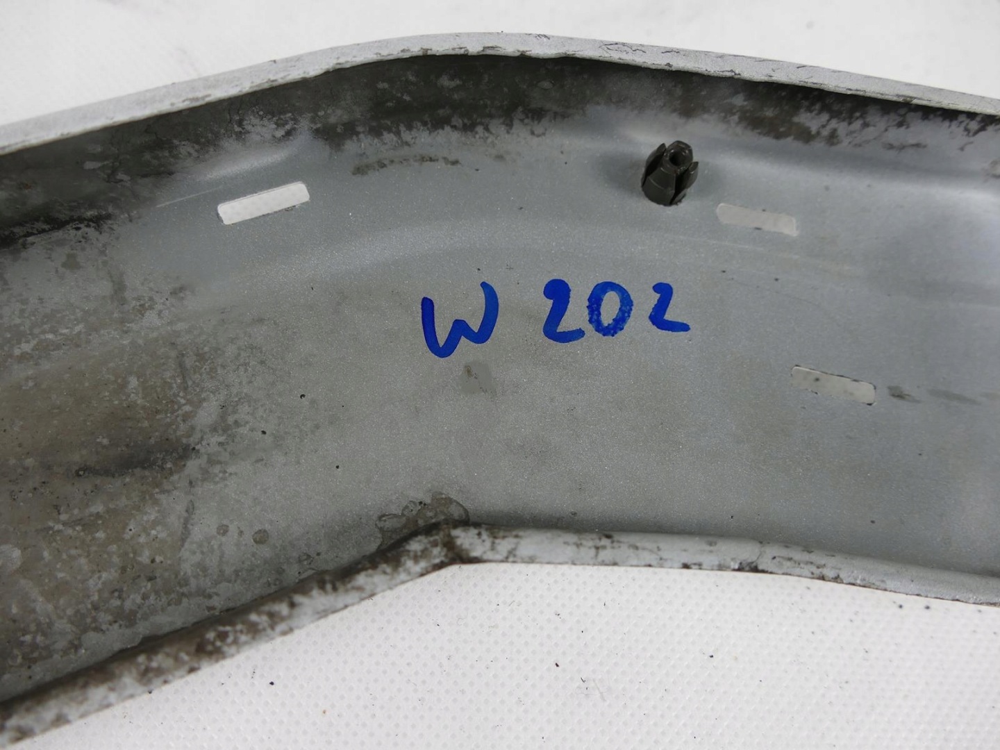 MERCEDES C W202 support panel for radiators upper pillar