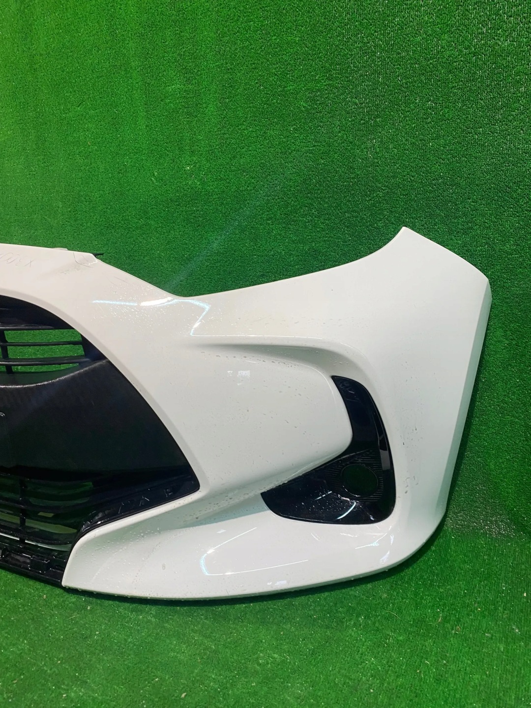 frontstoßstange TOYOTA YARIS IV NR.5