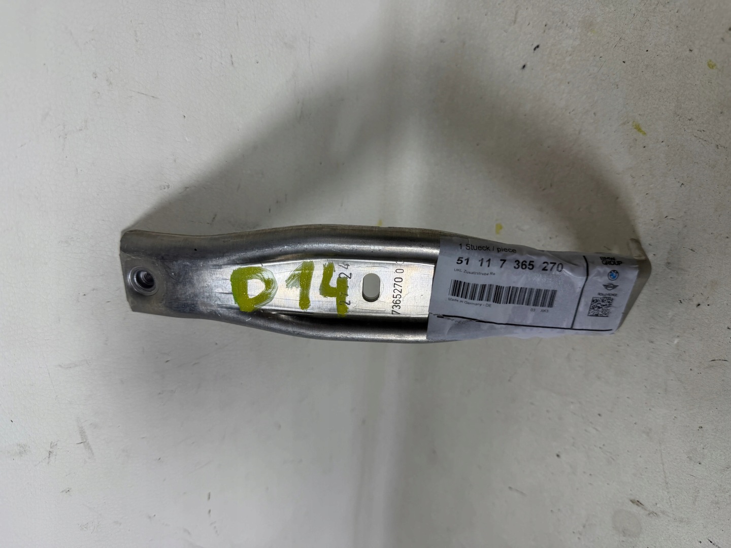 BMW F39 F40 console supports front 7365270