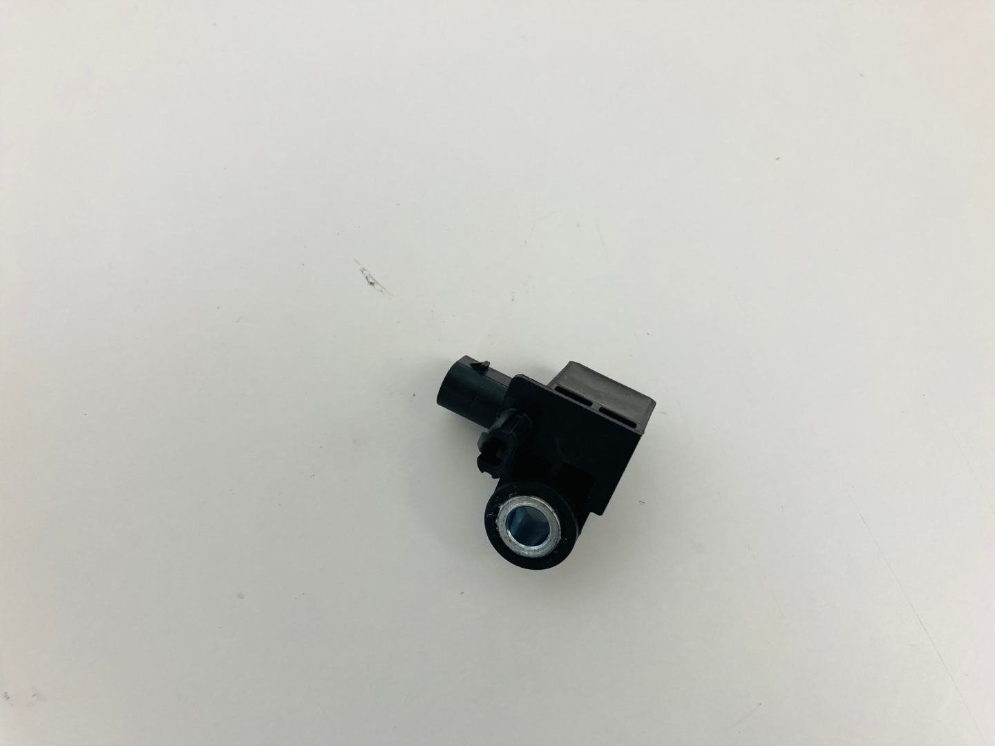OPEL MOKKA II B impact sensor SENSOR 9832977480