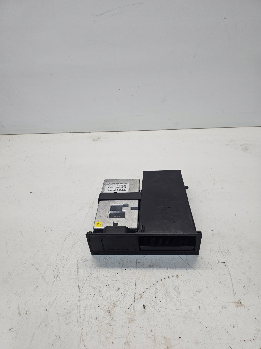 module INTERFACE AUDIO AMI AUDI A4 B8 A5 4E0035785F