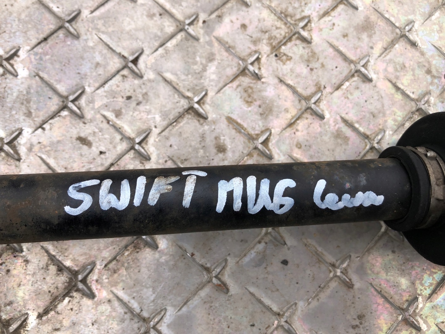 semi-axis left SUZUKI SWIFT MK6 44102-72K00