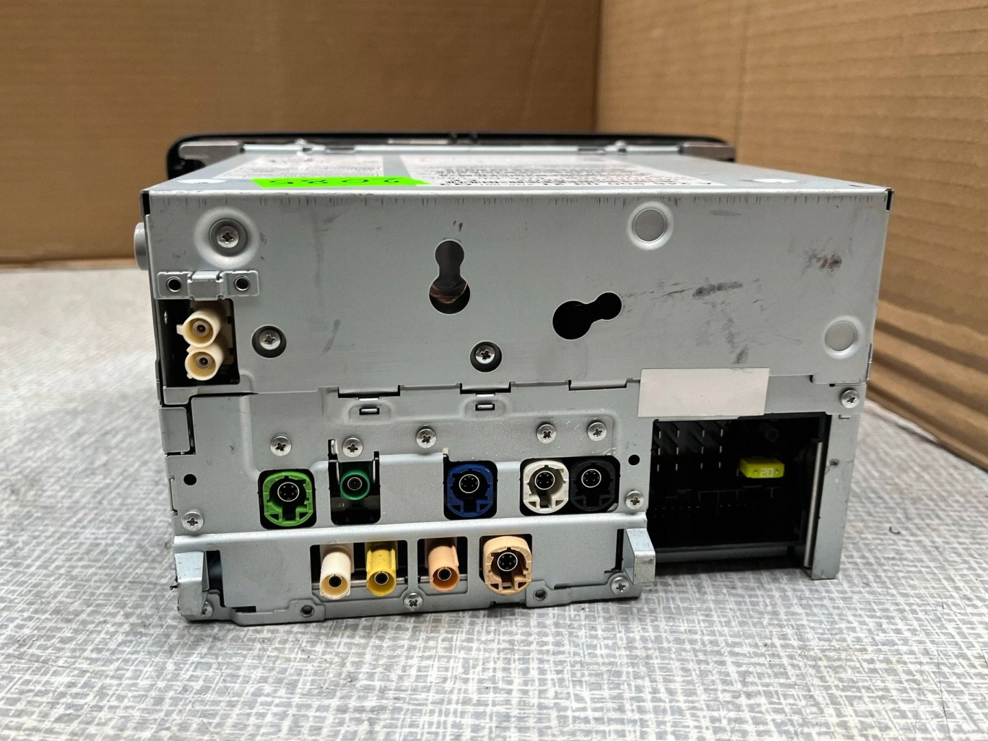 MERCEDES HEADUNIT RADIO NAVI + code 2469000321 A2469000321 @M