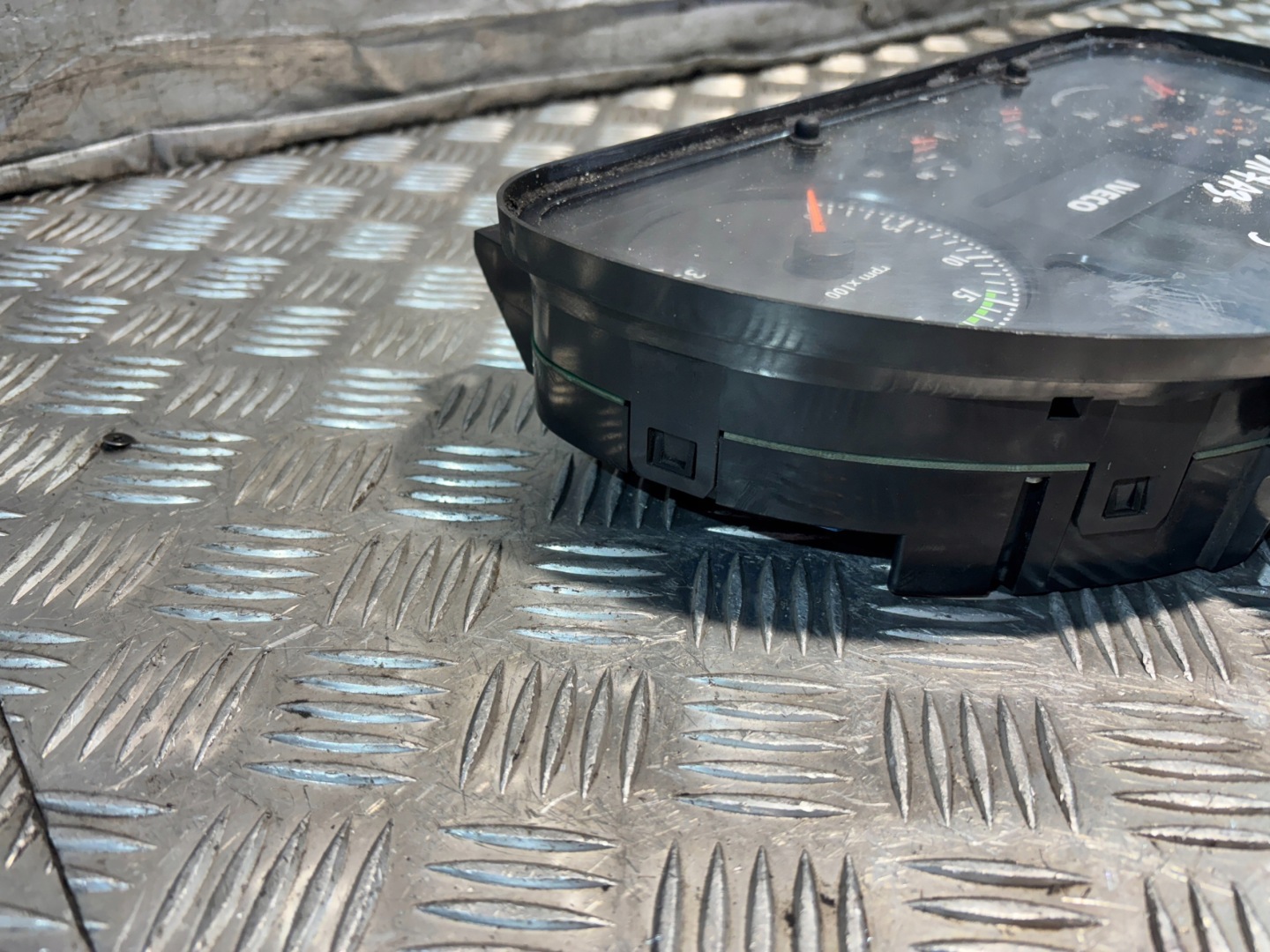 dials dials Iveco 504254398