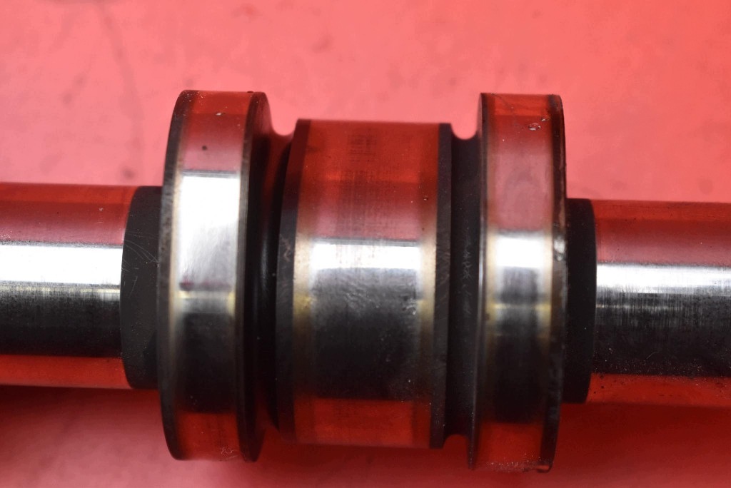 Arbre à cames d’échappement DODGE CALIBER 2.0 CRD 140 KM 06-12