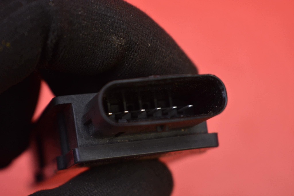 Antenne KEYLESS 5WA962133F SKODA OCTAVIA 4 IV 19