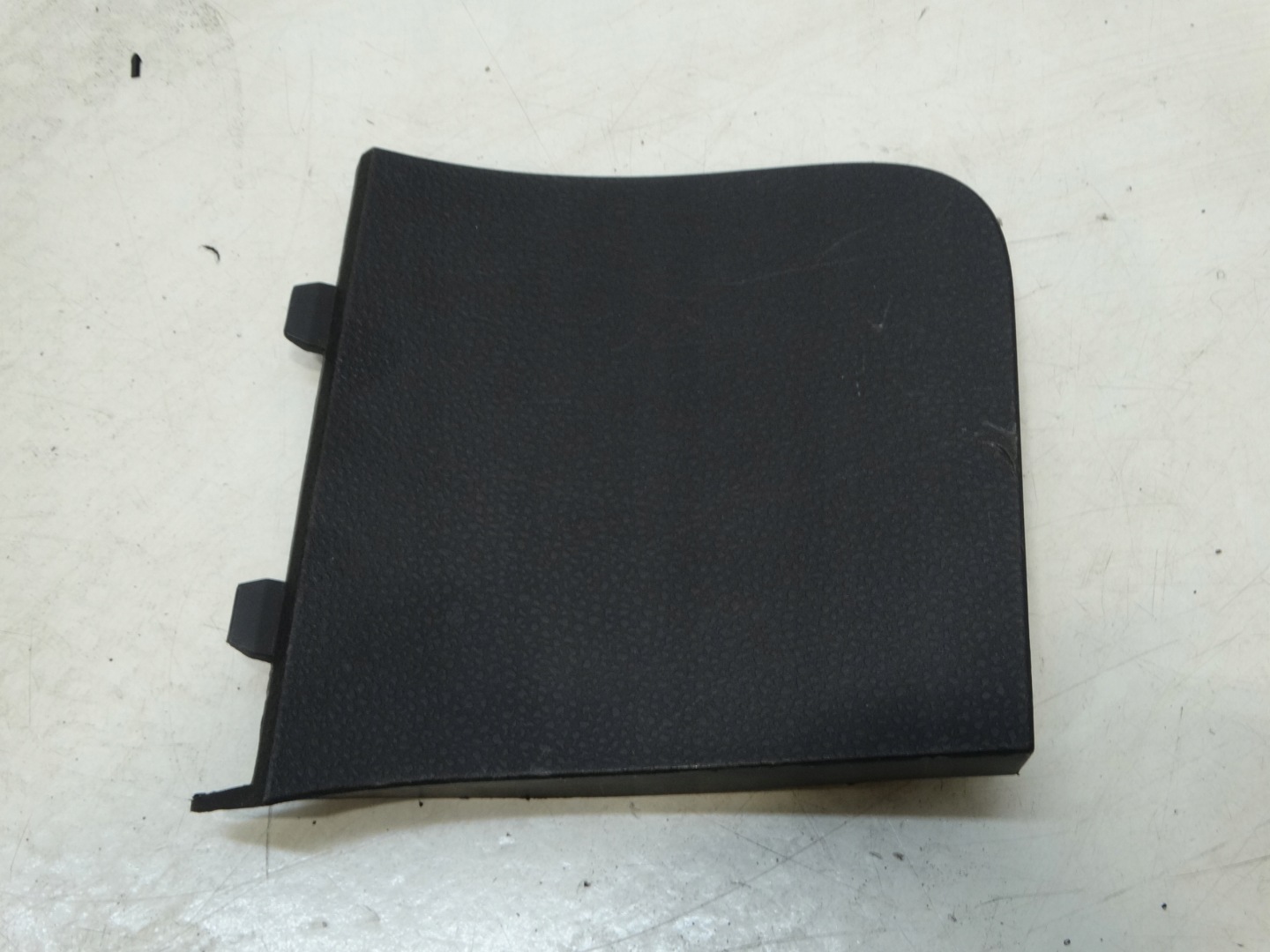 Abdeckung Blende Abdeckung der Sicherungen VOLKSWAGEN POLO IV 9N 6Q1857504A