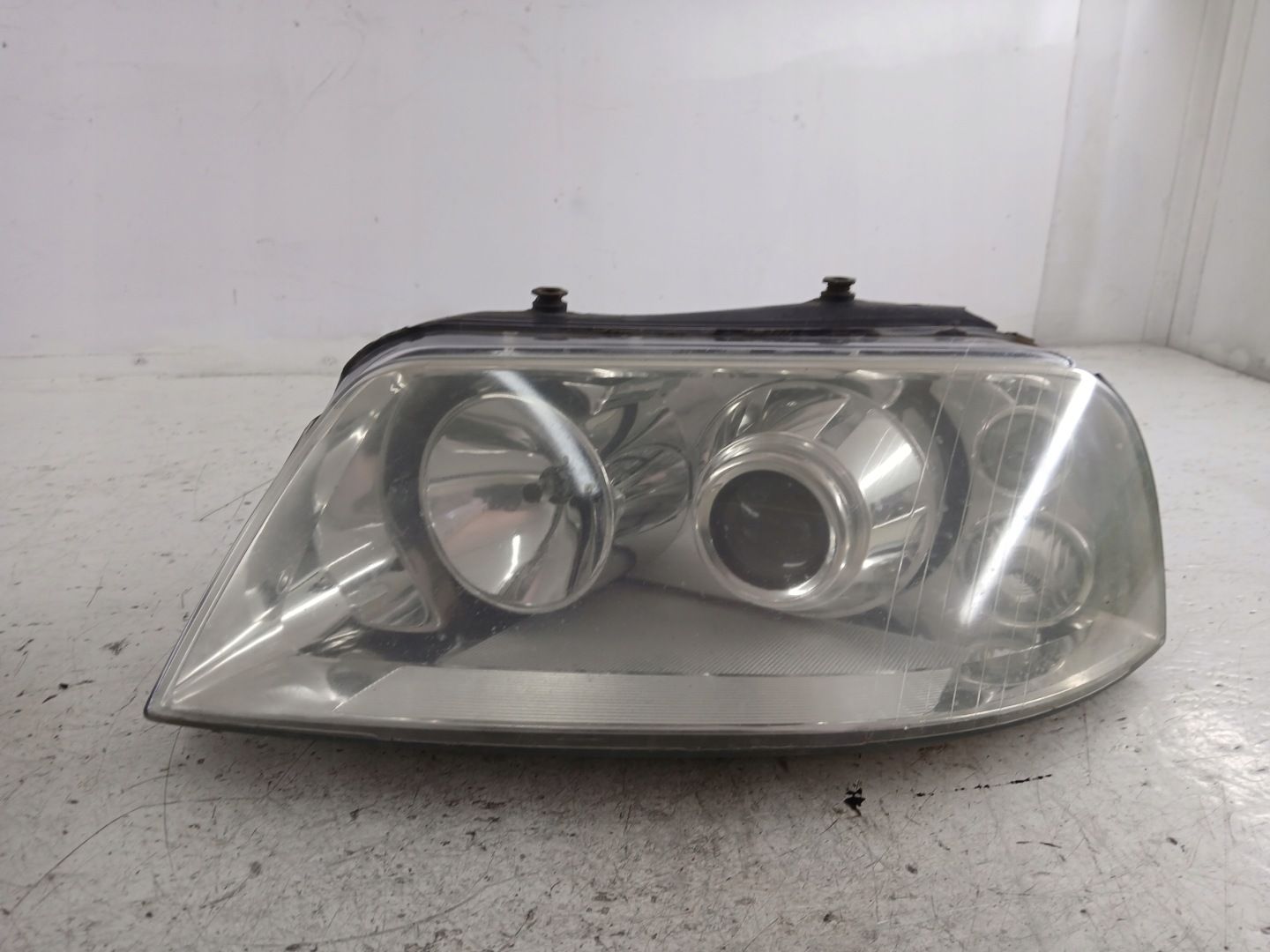 VW SHARAN and LIFT SEAT ALHAMBRA LIFT light right front XENON control unit