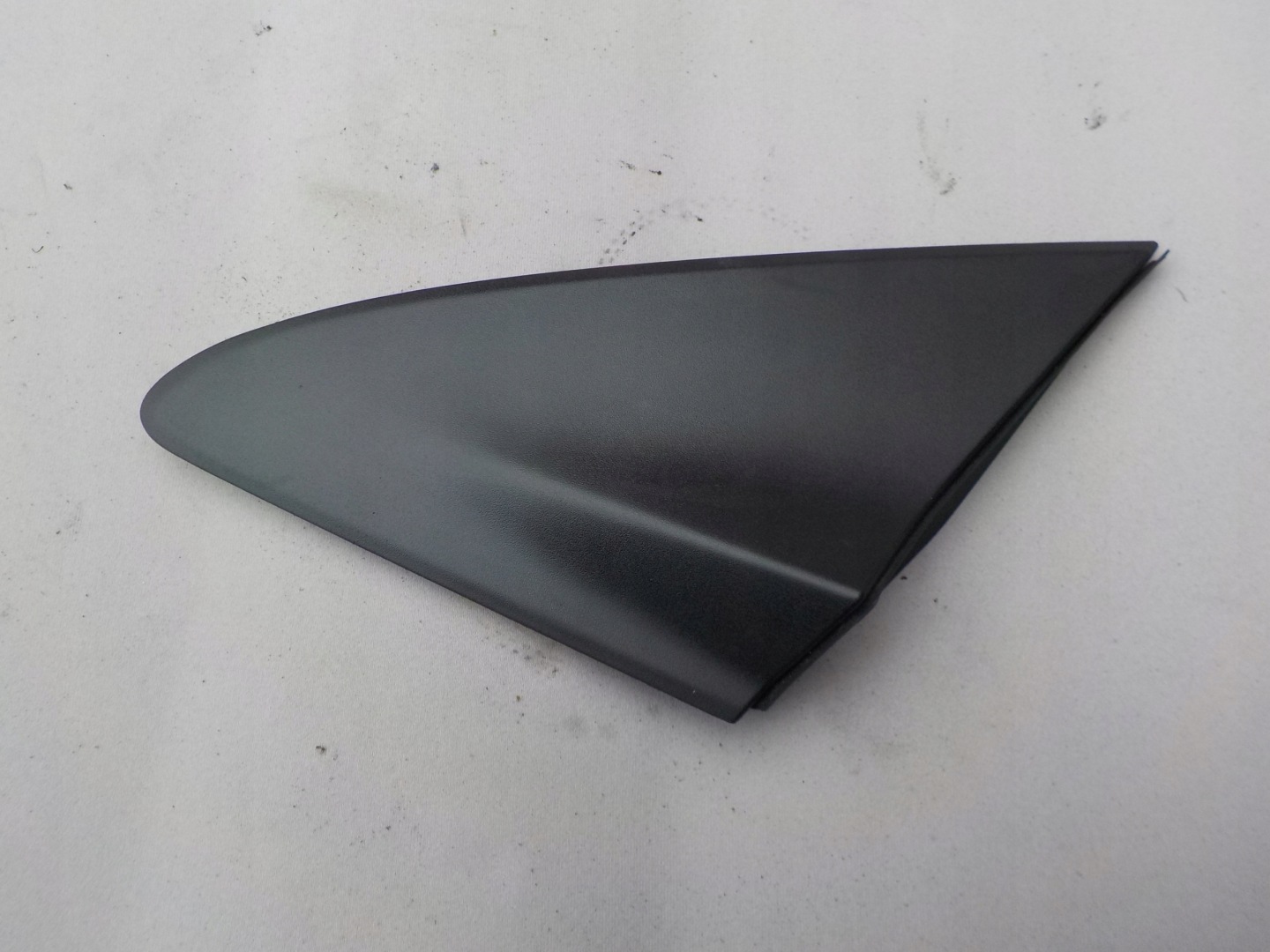 trojkat parafango sinistra Anteriore ford ka II mk2 2010r 735442009