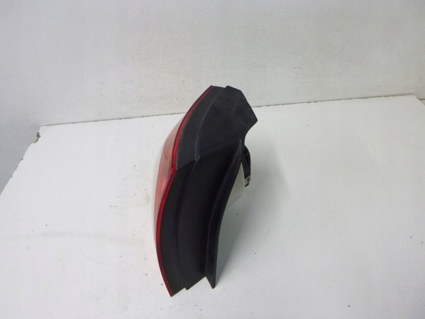 LICHT HINTEN LINKS VW GOLF V 3D 2005R.