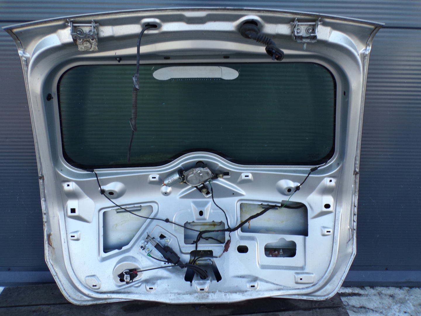 kapota kufru FORD FUSION