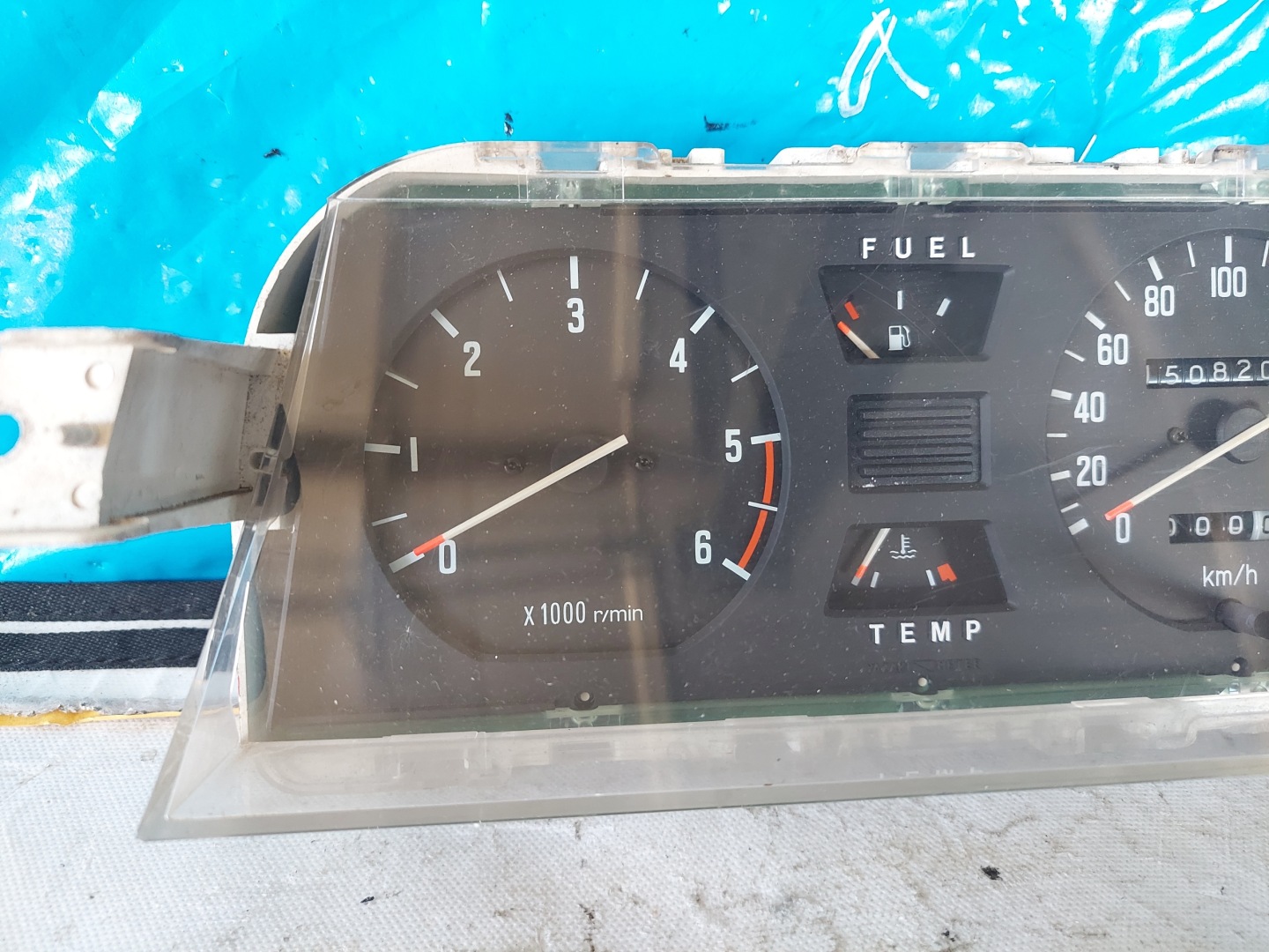 kilometar sat brzinomjer sat SPACE WAGON 1989R 2.0 D MB409450