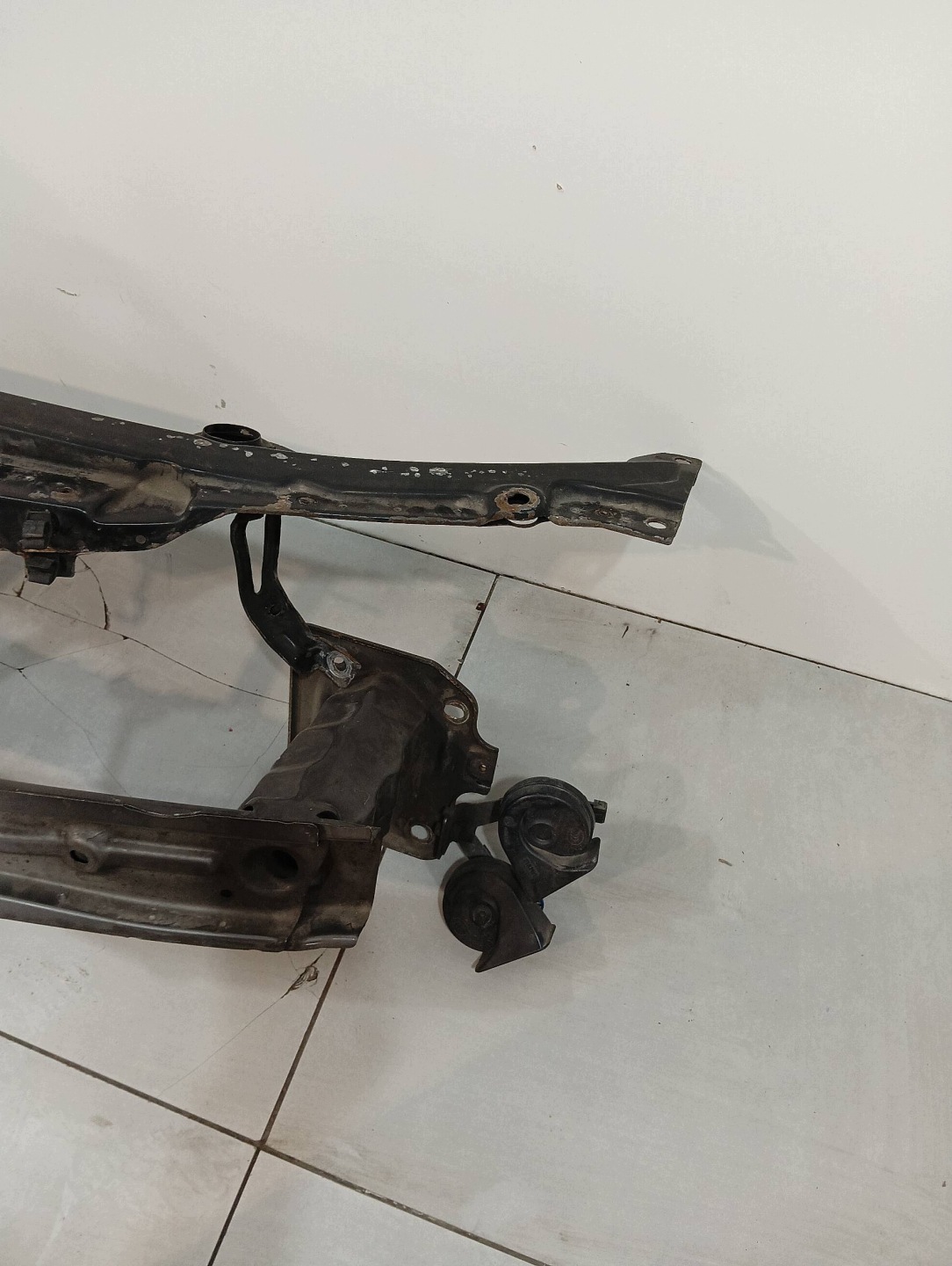 support panel for radiators Alfa Romeo 159 and (2005-2011)