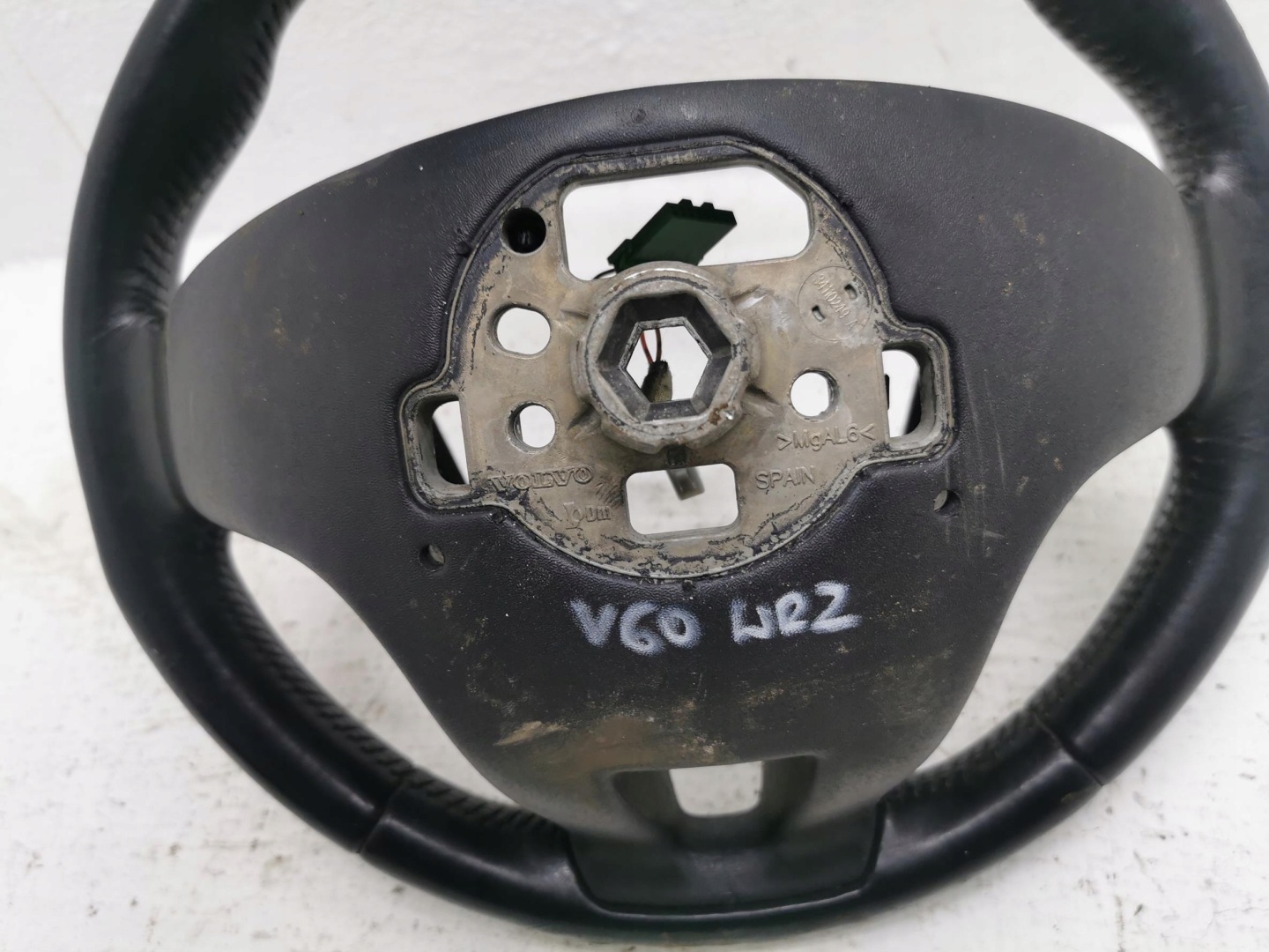 volante MULTIFUNKCJA VOLVO V60 e P31250592