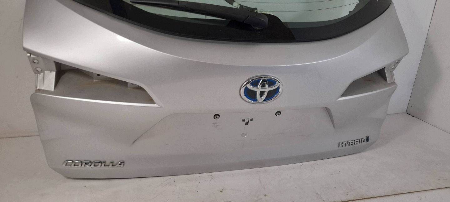 Toyota Corolla E21 Kombi 2019r trunk door boot (H41)