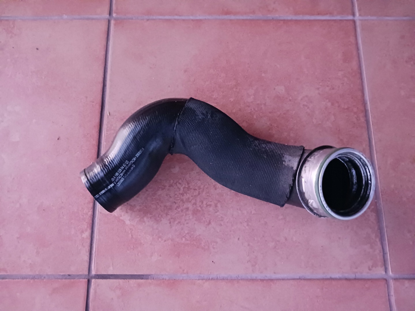hadice trouba intercoolera MERCEDES W245 A1695280482