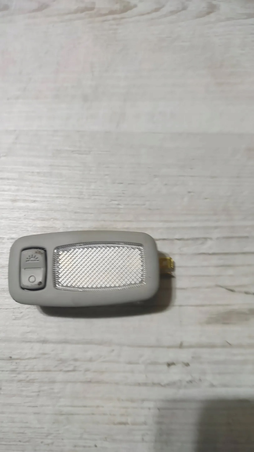 KIA Rio IV 18r Oswietlenie cabs light