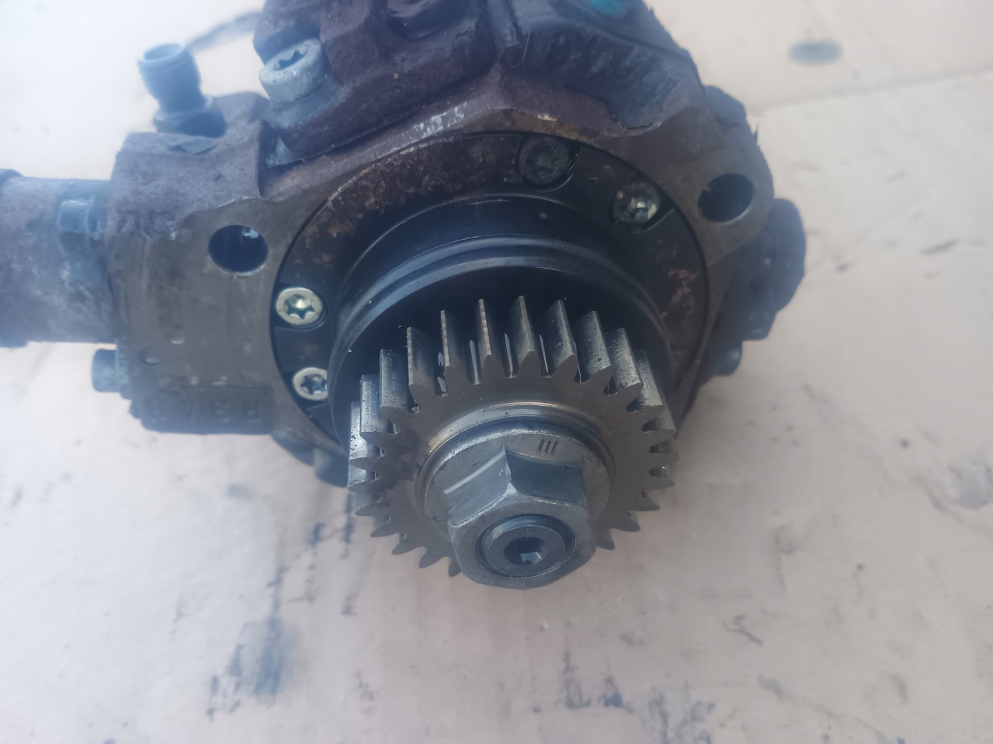 injection pump 0445010234 RENAULT MASTER III 2.3 DCI