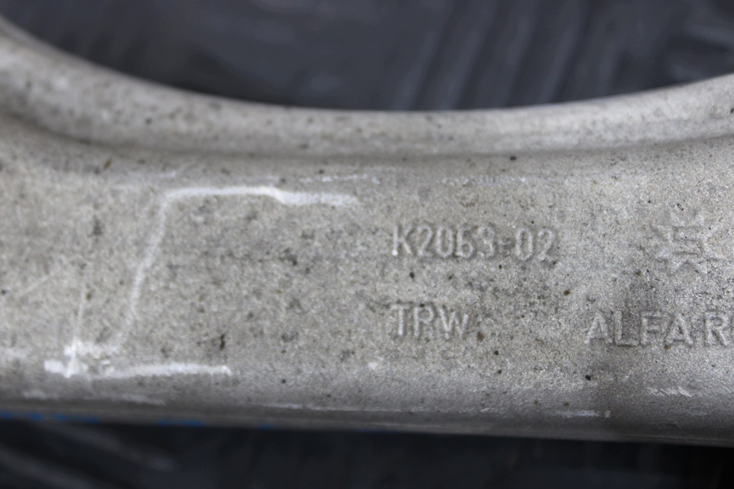 arm left front ALFA ROMEO STELVIO