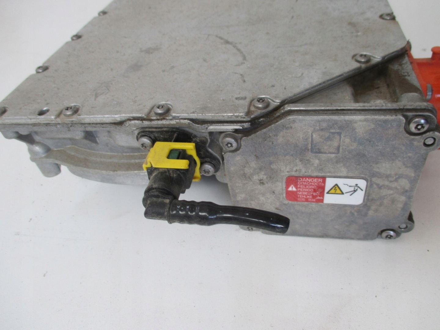 INWERTER VOLTAGE RANGE ROVER SPORT JPLA-75522-AH