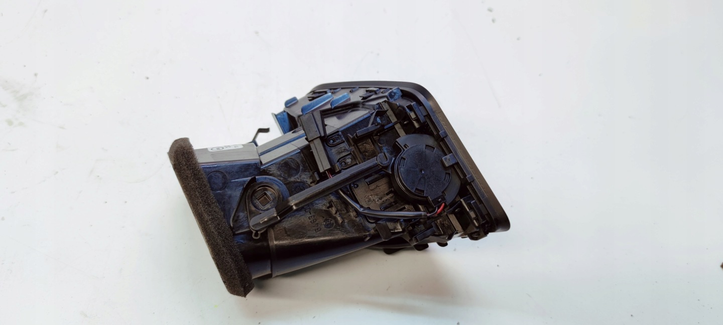 grid air conditioning devices right black MAT AUDI A4 B8 8K1820902C