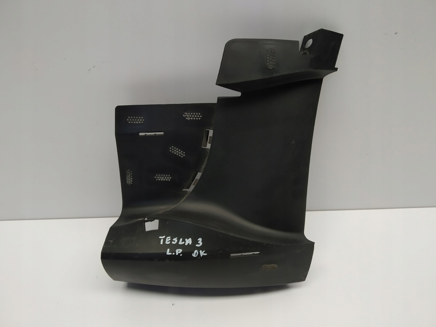 Tesla model 3 Support Support plaque Pare choc Avant Gauche Support plaque 1084175-00-D
