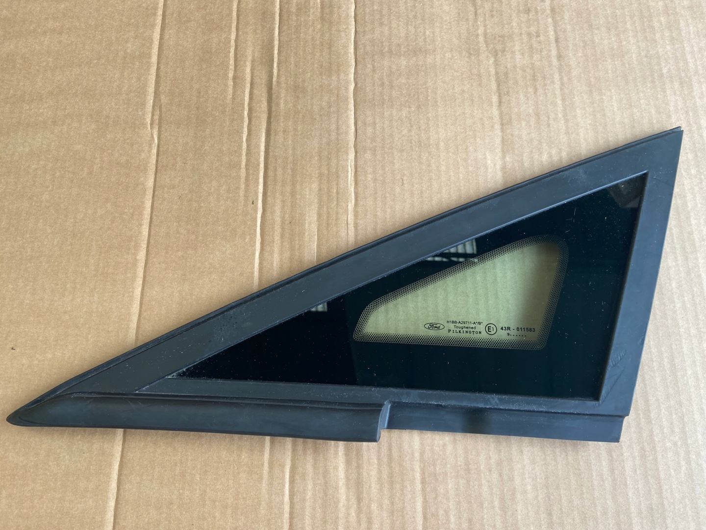 FORD FIESTA MK8 2017-2023 window bodywork left