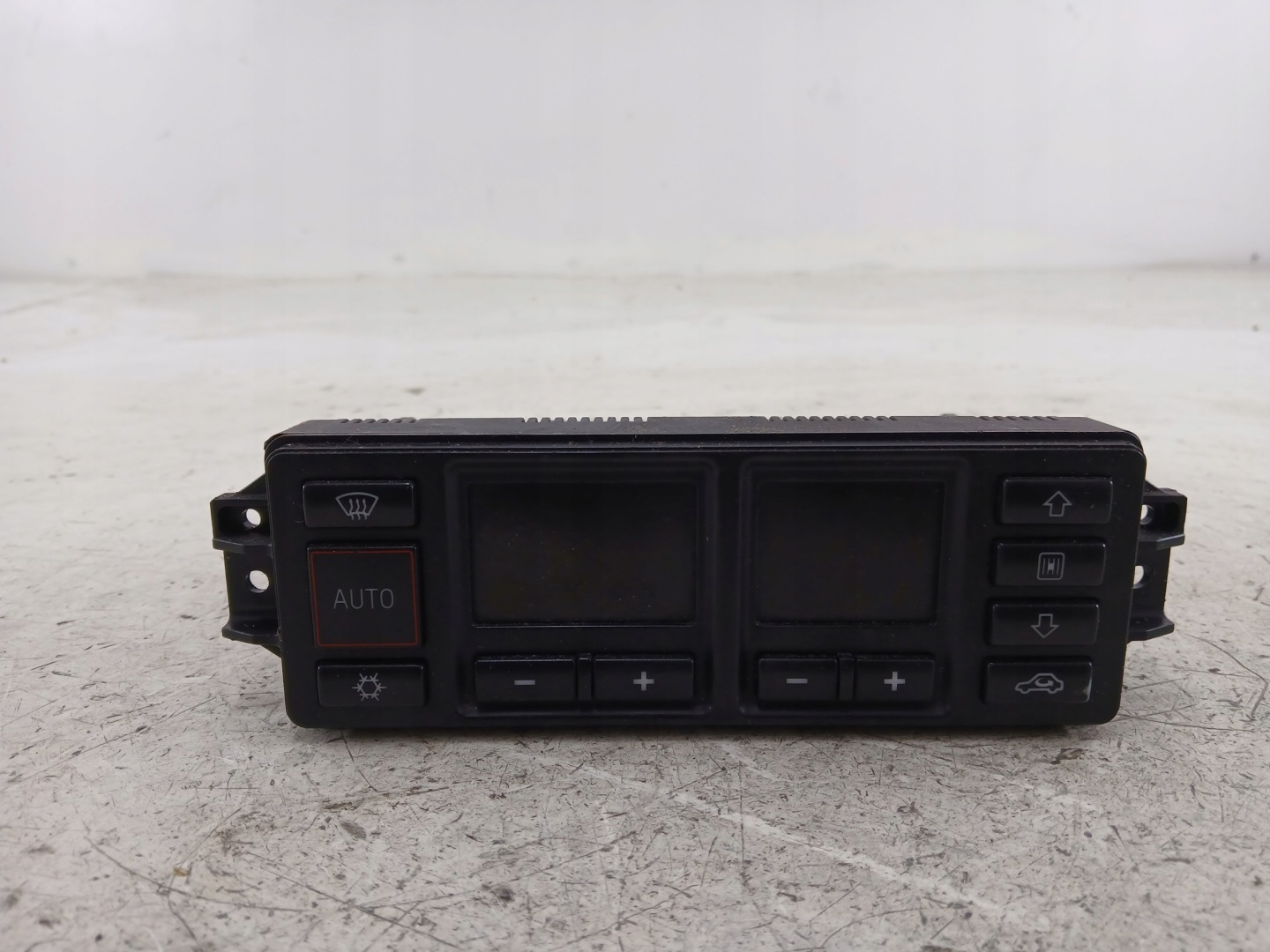 AUDI A3 8L Unite commande clima 8L0820043D