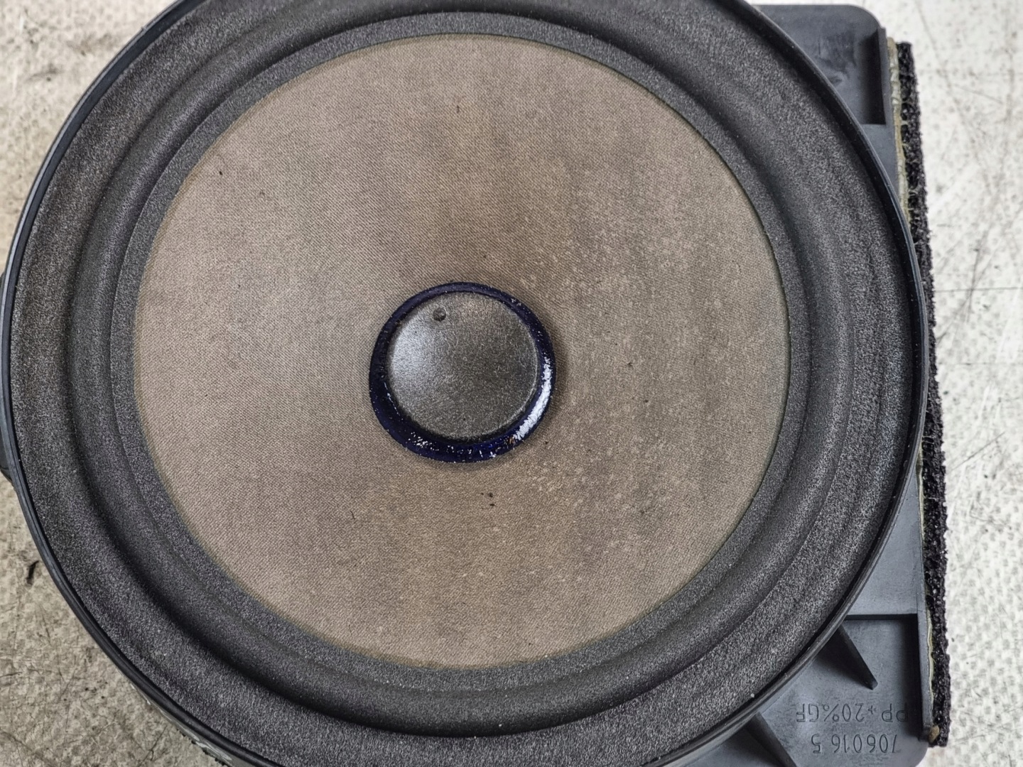 speaker left rear part HONDA CR-V II