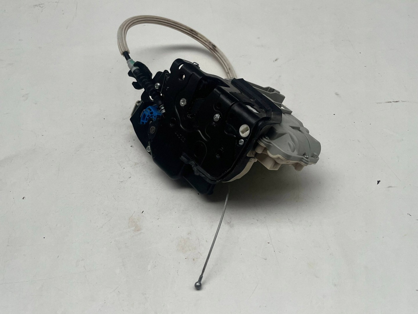 AUDI Q7 4M lock door right front DOCIAG 4M1837016E @M