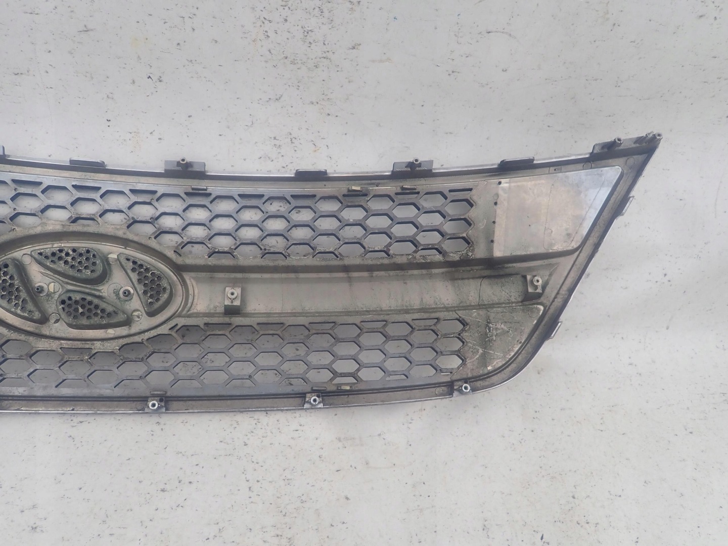 HYUNDAI H-1 H1 07-> grill grille radiator