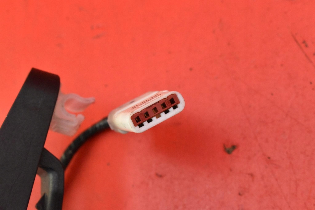 handle right front front KEYLESS SREBRNA OPEL ASTRA 5 V K 15-20