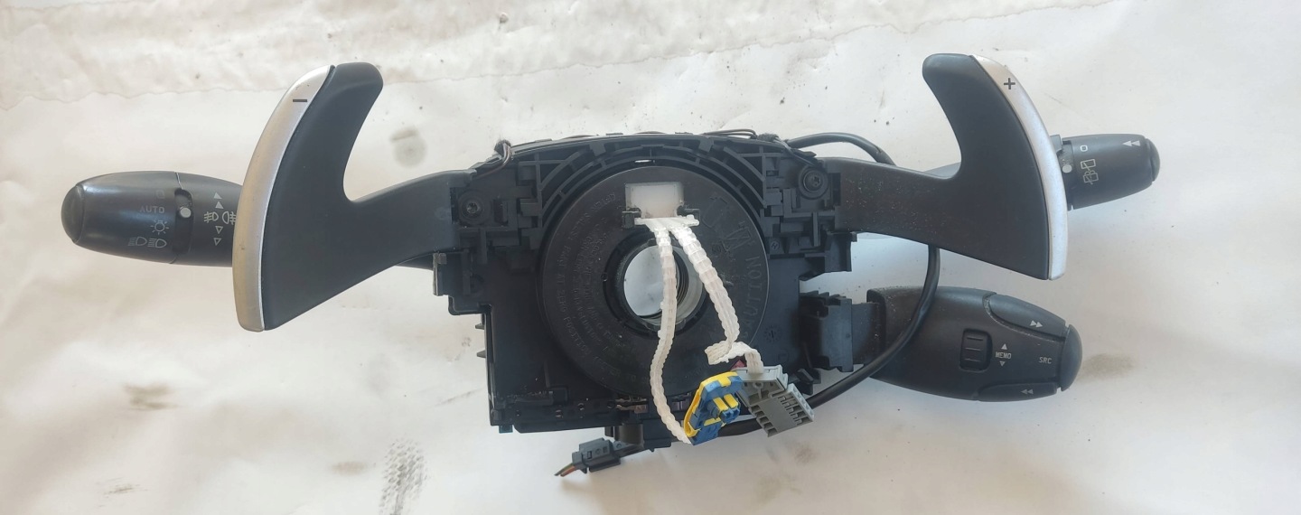 commande levier commodo sous volant CITROEN C2 CITROEN C2