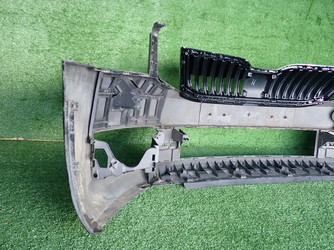 SKODA OCTAVIA III LIFT 17- Frontstoßstange vorne