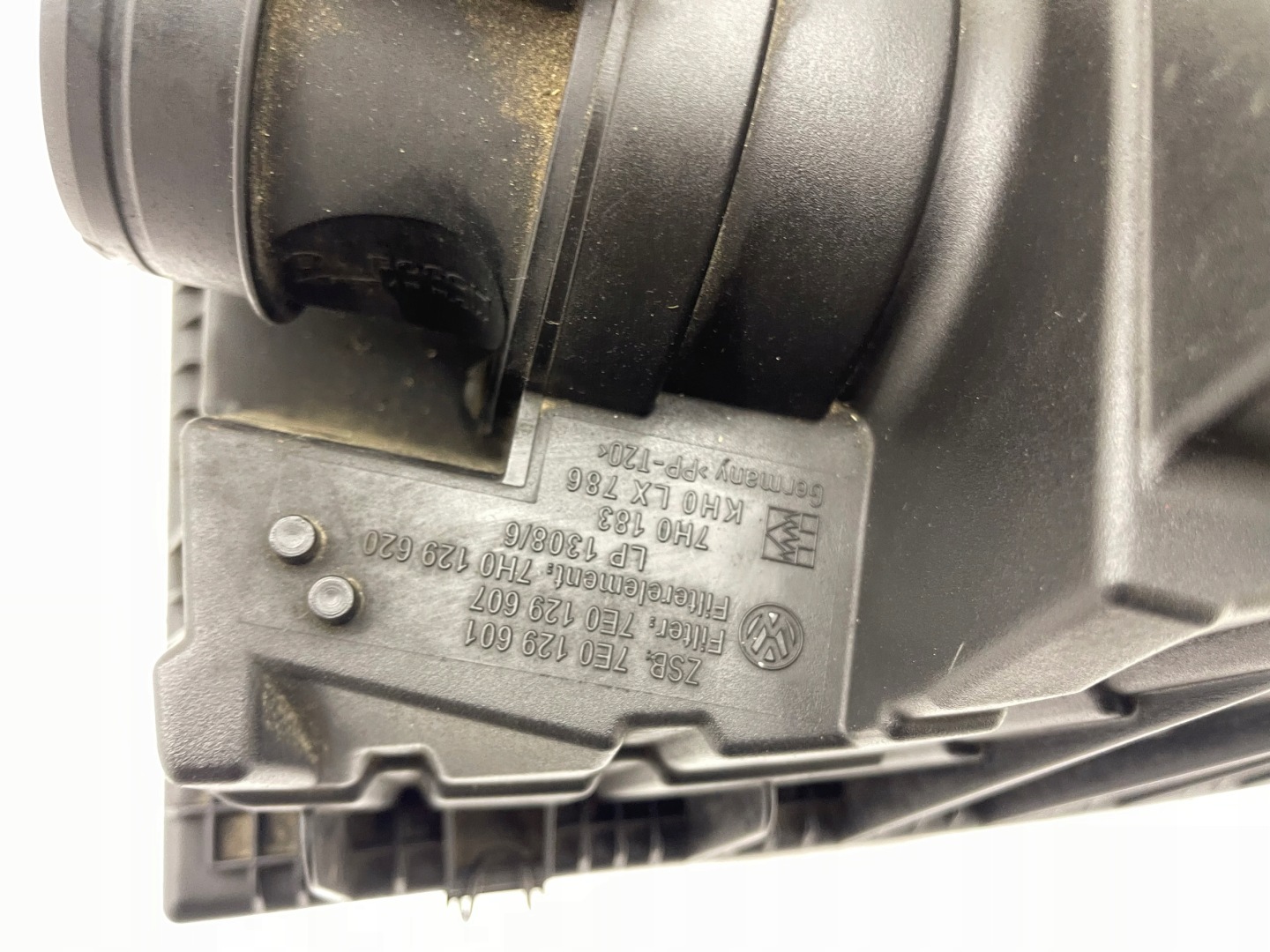 VW T5LIFT 2.0TDI Gehäuse filter luft 7H0129601