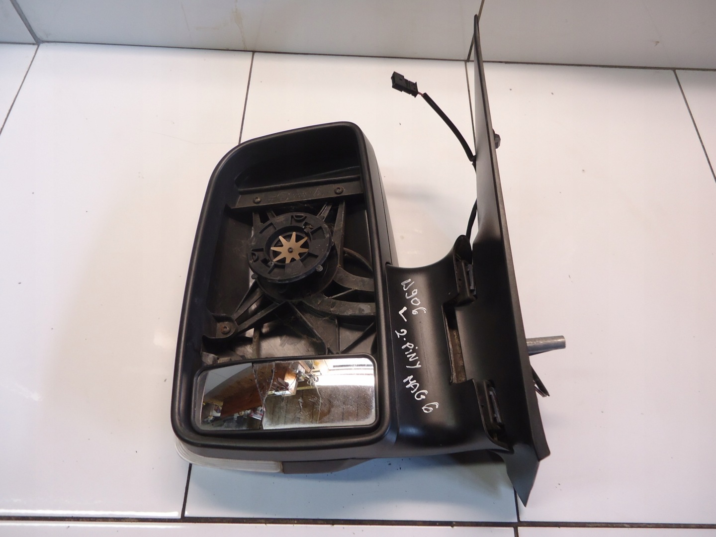 MERCEDES SPRINTER W906 mirror left A9068102193 2PIN