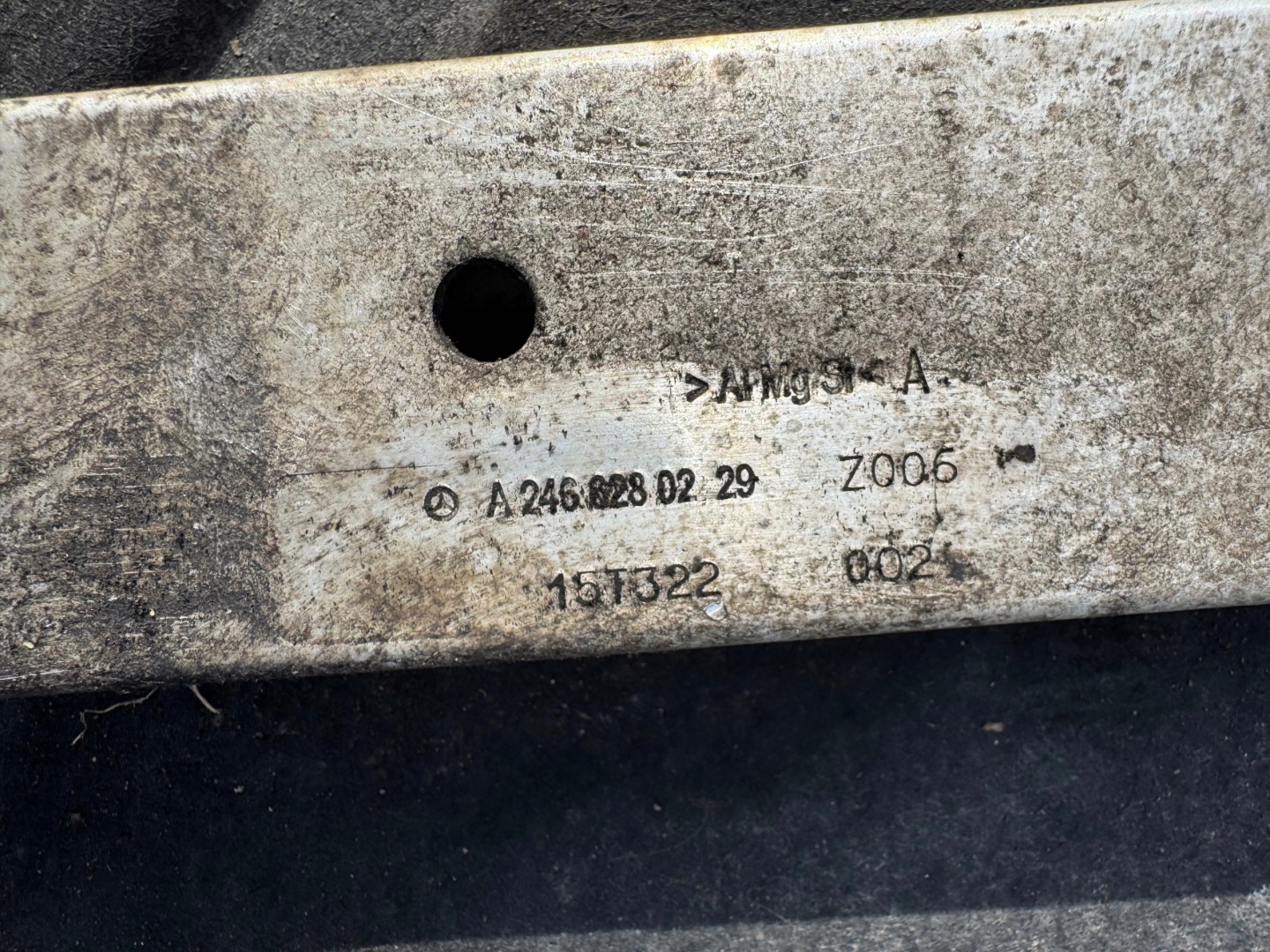 console beam tip MERCEDES A W176 CLA W117 A2466280229