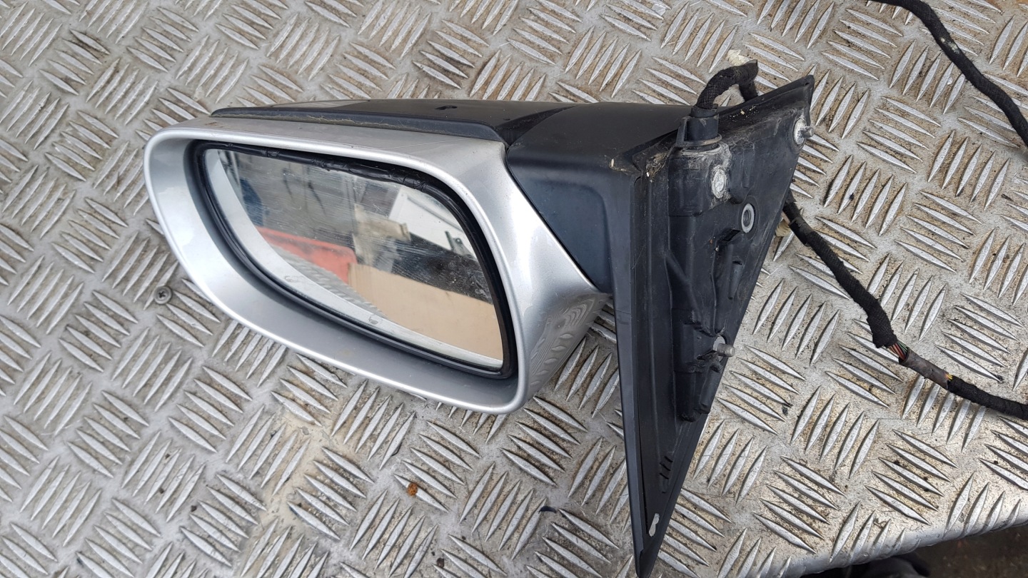 AUDI A8 D3 mirror right 16 PIN LY7W EUROPA