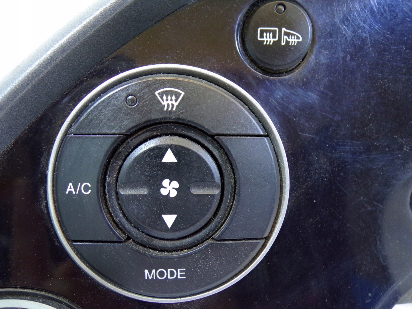 RÁM obal budíku HONDA CIVIC 8 VIII UFO
