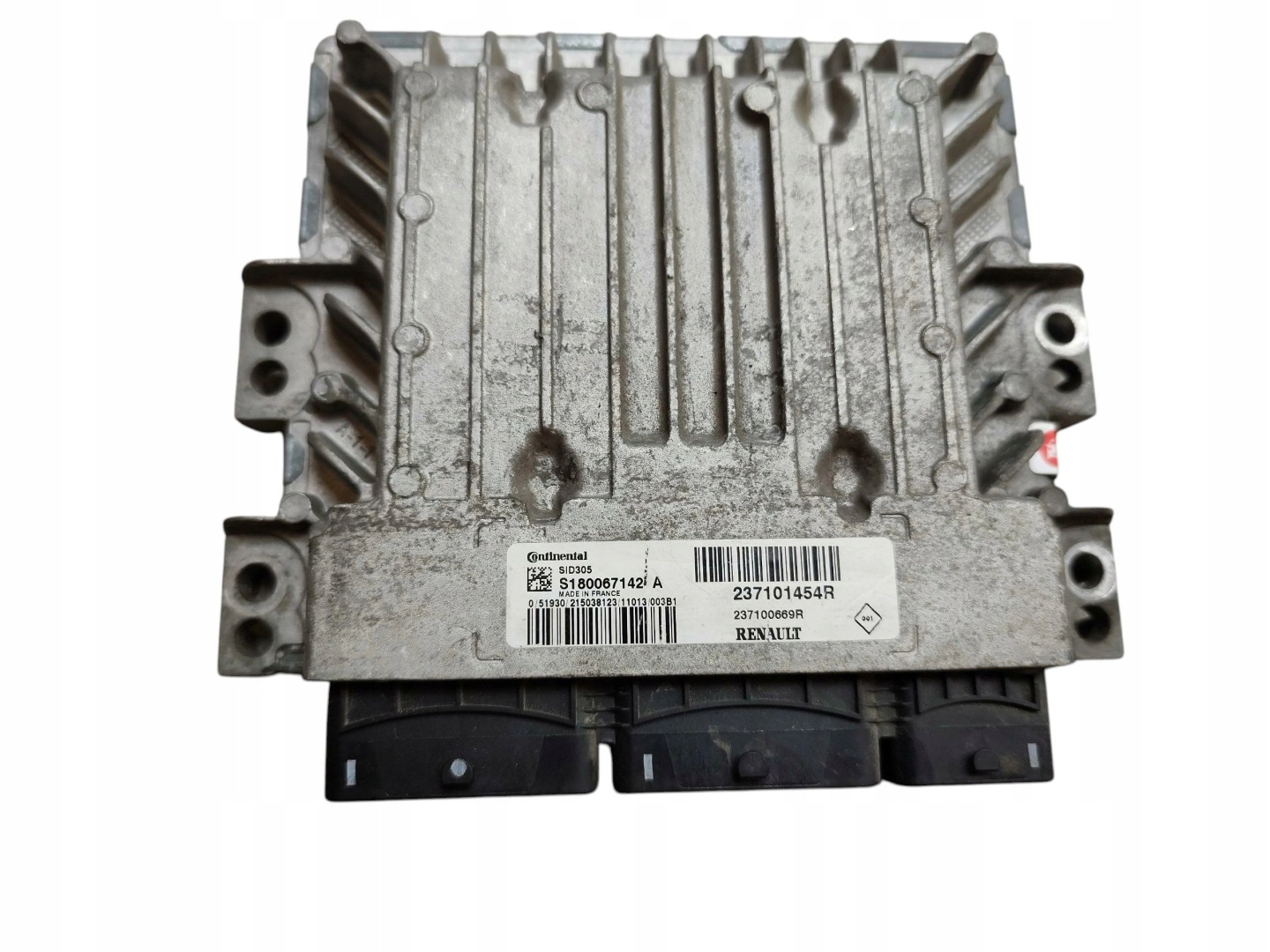 computer control unit of the engine RENAULT MEGANE III 3 1.5 DCI 110KM 237101454R