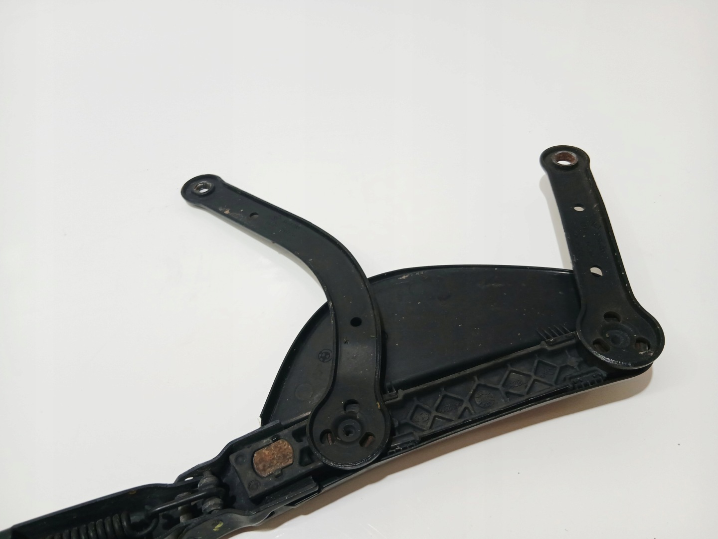 wiper arm right front BMW E60 E61 OE 7035103 (0000077)