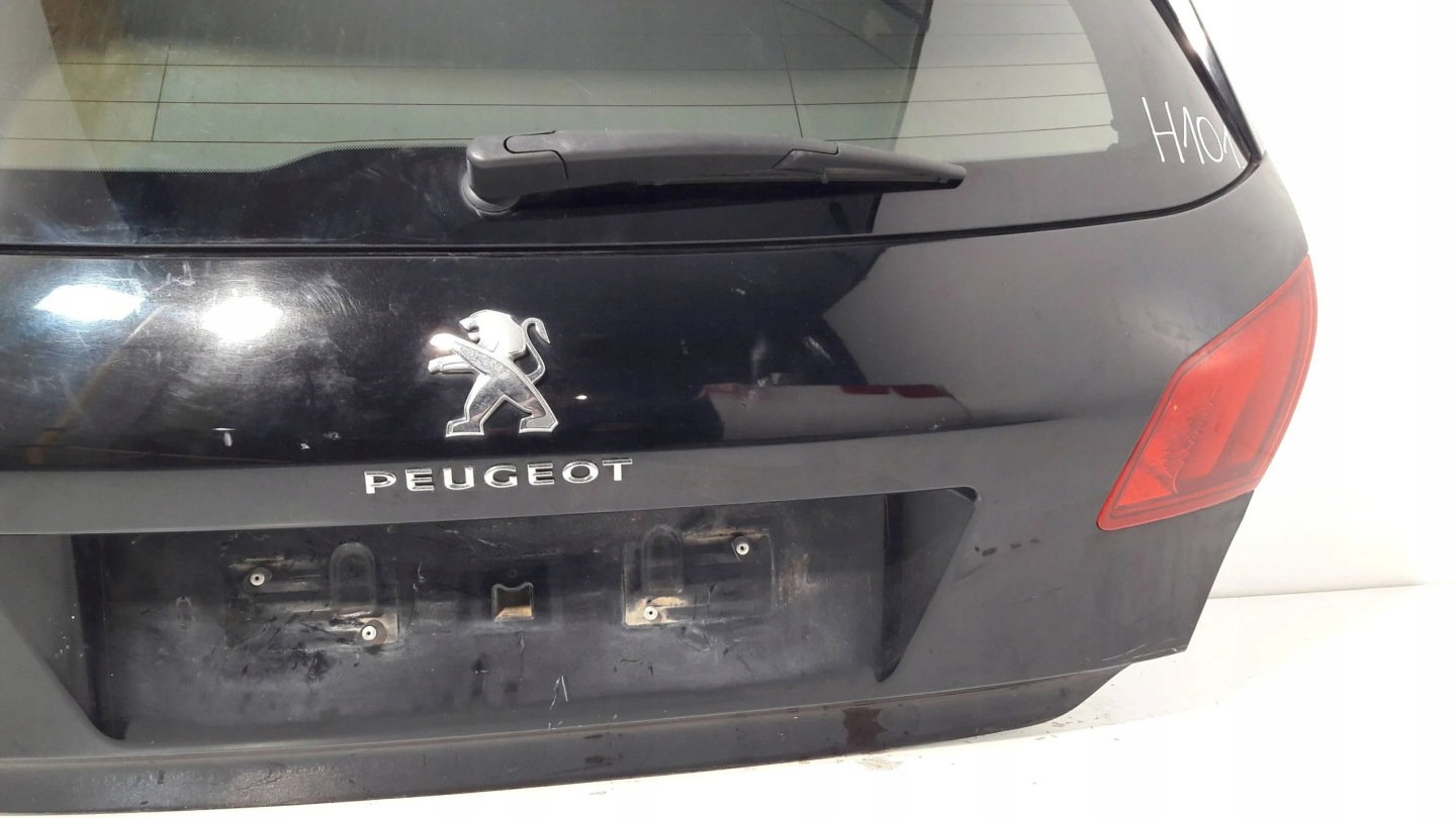 Peugeot 308 rear trunk door 2014 rok (H101)