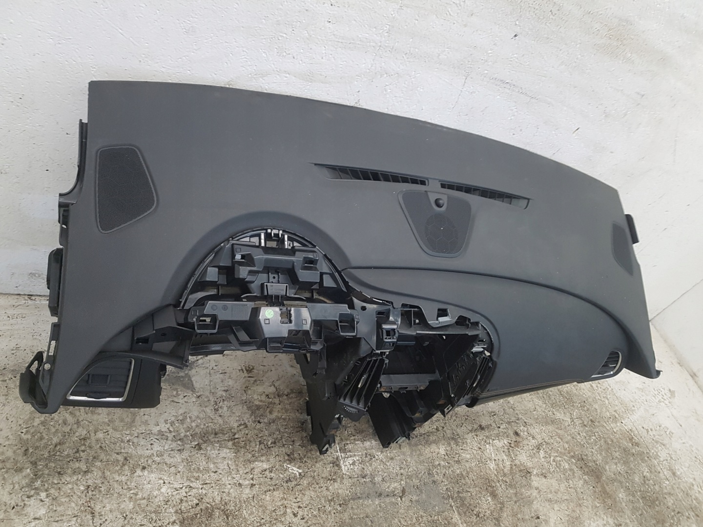 dashboard instrument panel OPEL ASTRA J 2316599 / 522040591
