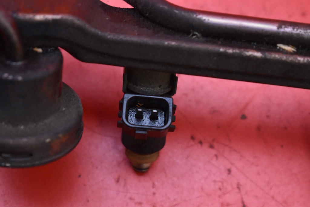 Rampe injection Injecteurs HONDA STREAM 1 et 1.7 VTEC 125 KM 00-03