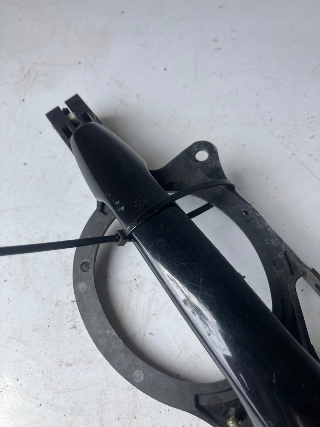 handle door left front PEUGEOT 4007 X42 black