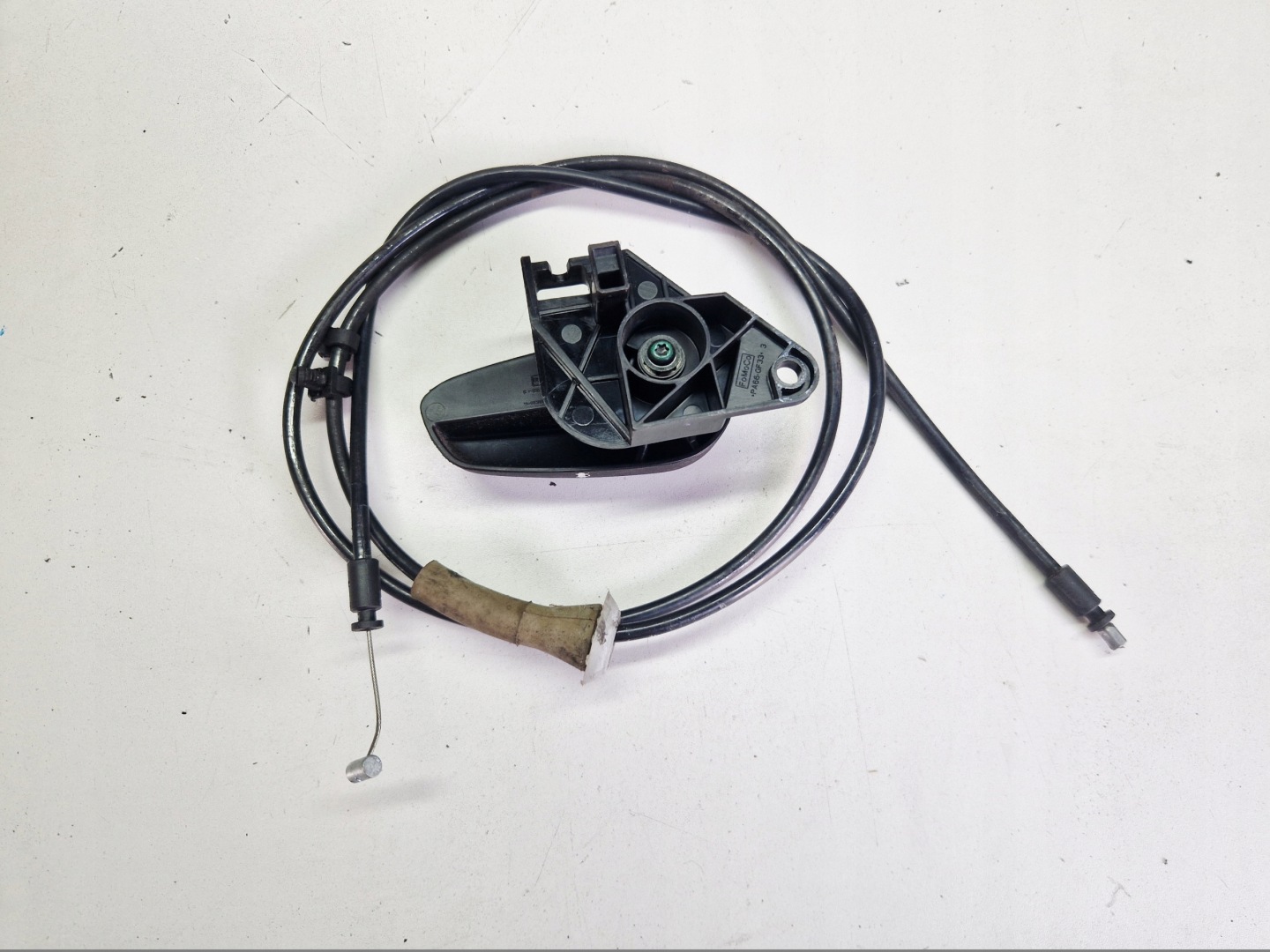 Câble Levier pour l’ouverture du capot FORD MONDEO MK5 KOMPLET DS7316B626A
