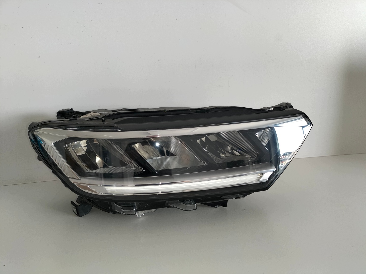 light front reflektor right VW T-ROC TROC LIFT 22- FULL LED