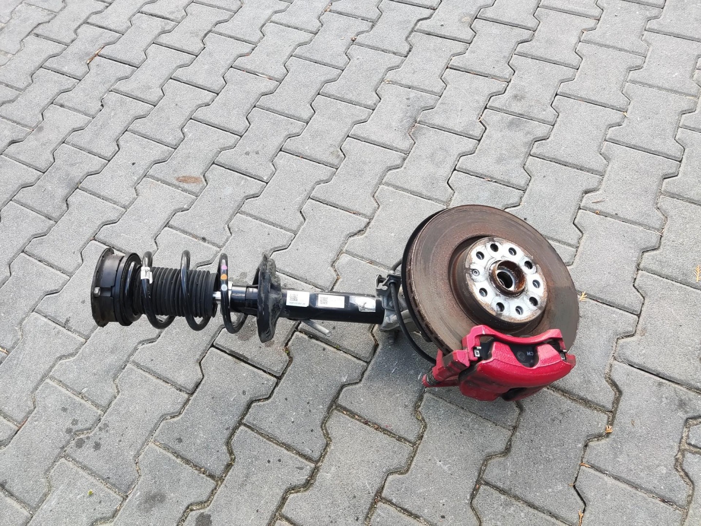 shock absorber swing left front VOLKSWAGEN GOLF VII GTD 2012-2016